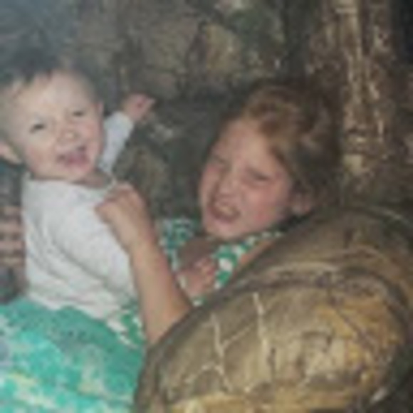 Meet your Posher, Bellas - Picture 1 of 1